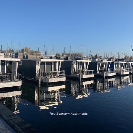 Marinaparcs Naarden Exteriör bild