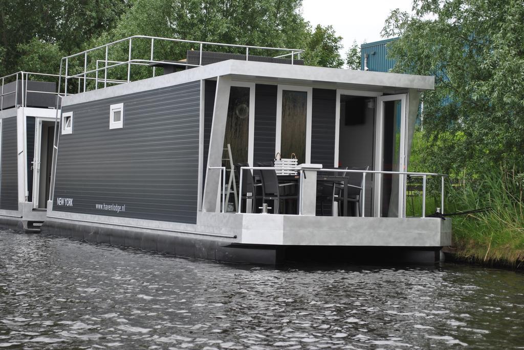 Marinaparcs Naarden Exteriör bild